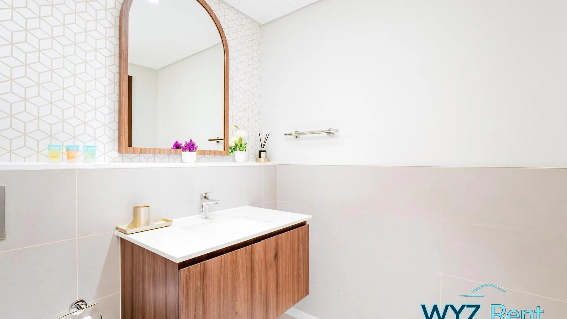 Apartment Chic 2 Bedroom In Vida Residences Creek-Beach Access Dubai